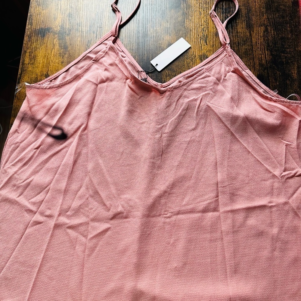 NWT Zenobia Pink Tank Top. Size 3xl. Adjustable straps - Picture 7 of 9